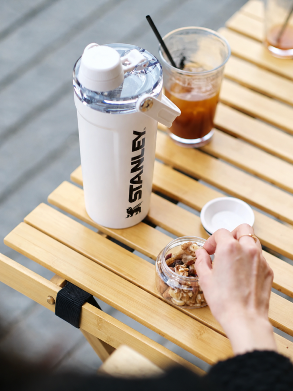 The Vitalize™ Shaker Bottle STANLÊY